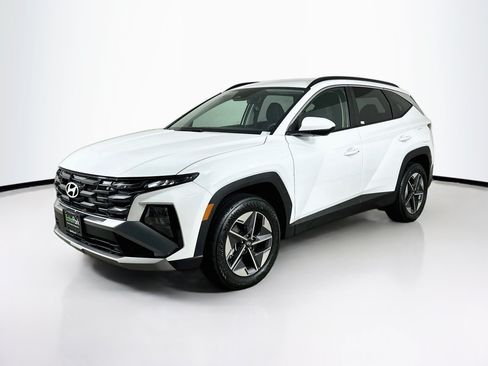 Used 2026 Hyundai Tucson SEL AWD/4WD image 3