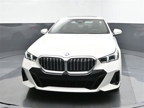 New 2024 BMW 530i w/ M Sport Package image 30