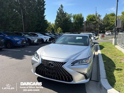 Used 2025 Lexus ES 300h w/ Premium Package