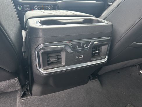 Used 2024 Chevrolet Silverado 2500 High Country w/ Midnight Edition image 26