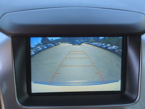 Used 2020 Chevrolet Tahoe Premier AWD/4WD image 19