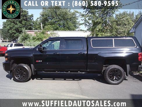 Used 2018 Chevrolet Silverado 2500 LT w/ Midnight Edition AWD/4WD image 2