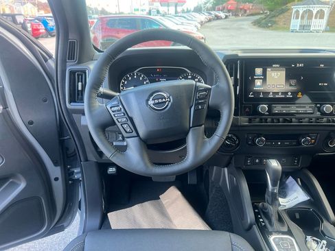 New 2026 Nissan Frontier SV w/ SV Convenience Package image 14