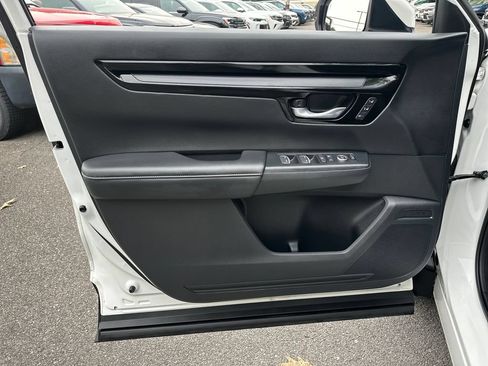 Used 2024 Honda CR-V EX-L image 10