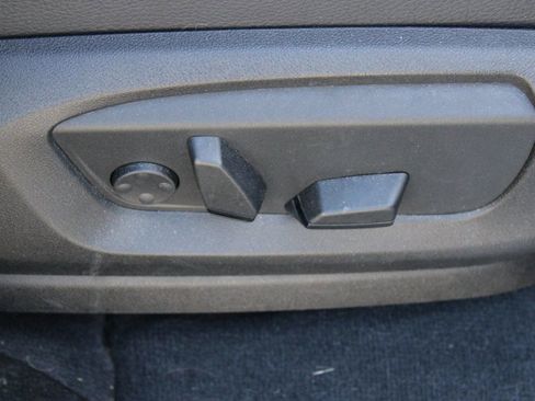 Used 2018 BMW X5 xDrive40e image 28