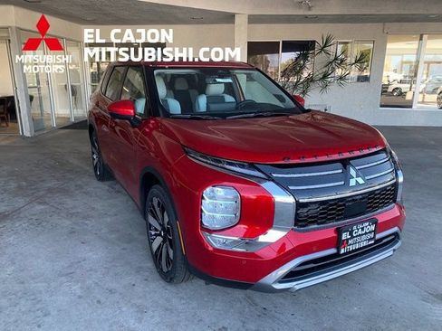 New 2026 Mitsubishi Outlander SE FWD image 1