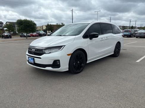 Used 2026 Honda Odyssey Sport-L image 1