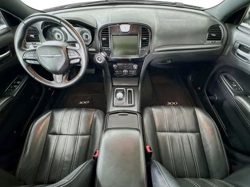 Used 2016 Chrysler 300 S image 13
