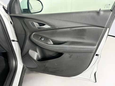 Used 2025 Buick Encore GX Preferred image 30