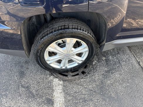 Used 2016 GMC Terrain SLT image 32