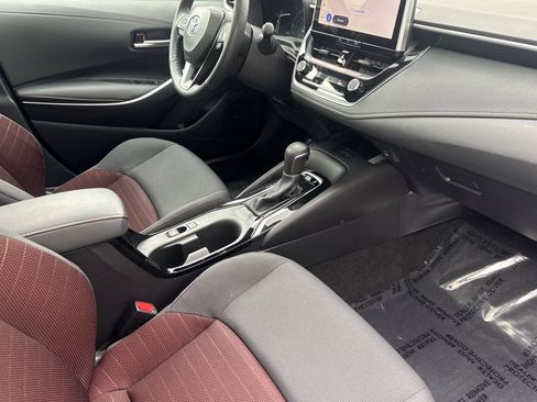Certified 2025 Toyota Corolla SE image 20