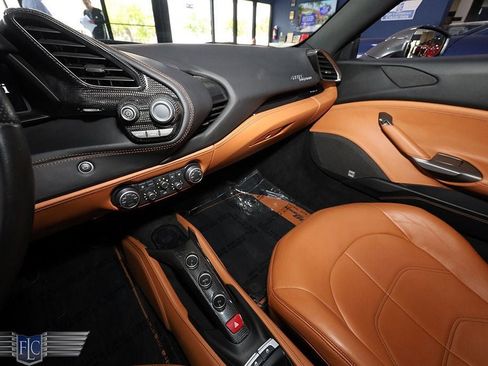 Used 2017 Ferrari 488 Spider RWD image 23