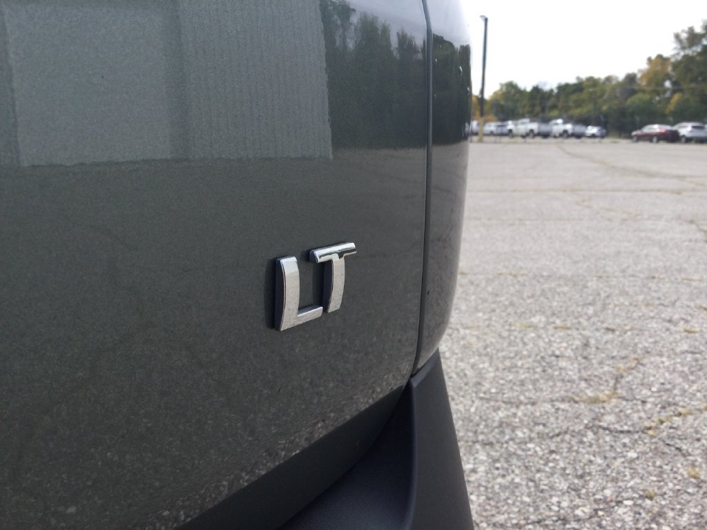 Used 2023 Chevrolet Traverse LT FWD image 10