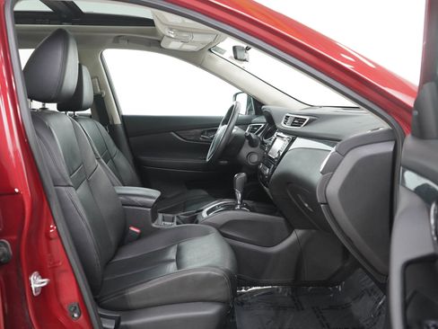Used 2016 Nissan Rogue SL w/ SL Premium Package AWD/4WD image 11