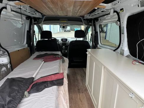 Used 2019 Ford Transit Connect XL FWD image 16