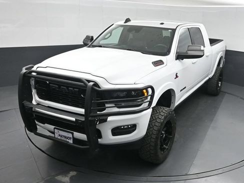 Used 2022 RAM 2500 Limited AWD/4WD image 37