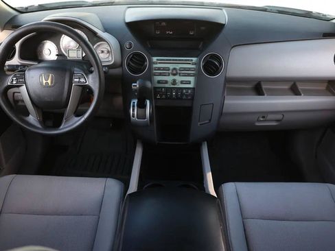 Used 2011 Honda Pilot EX image 2