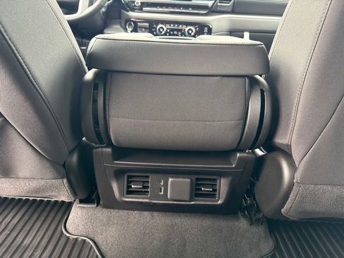 Used 2025 GMC Sierra 1500 Elevation AWD/4WD image 12