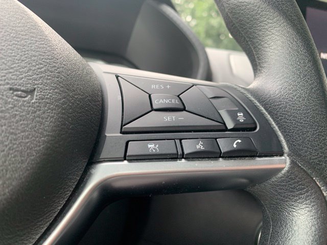Used 2024 Nissan Sentra SV FWD image 16