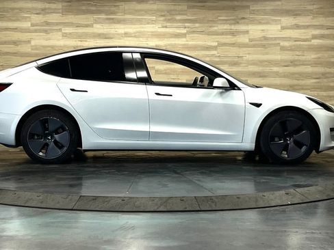 Used 2023 Tesla Model 3 Standard Range RWD image 18