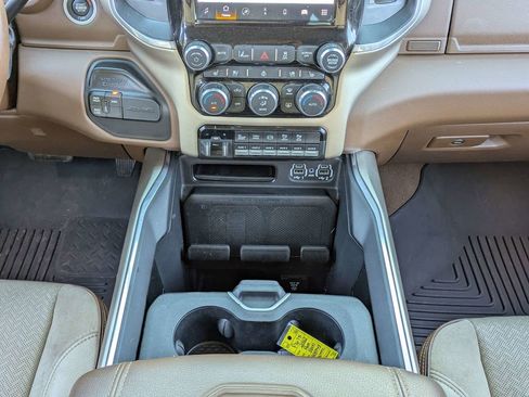 Used 2022 RAM 3500 Laramie image 19