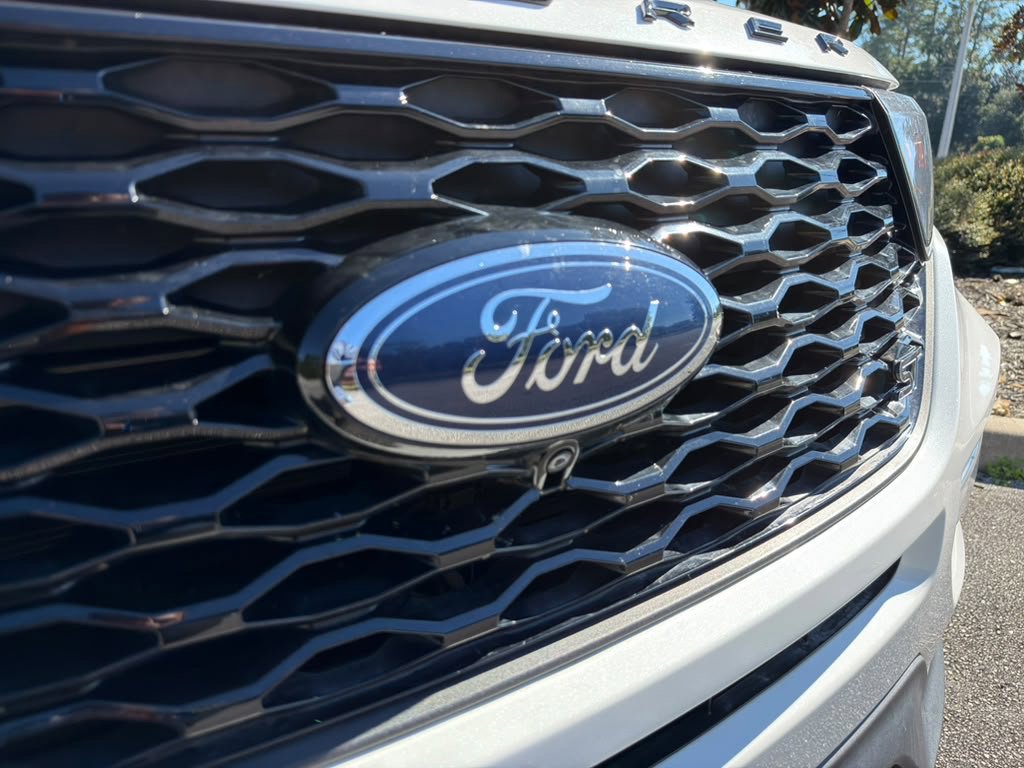 Used 2022 Ford Explorer ST w/ Equipment Group 401A AWD/4WD image 27