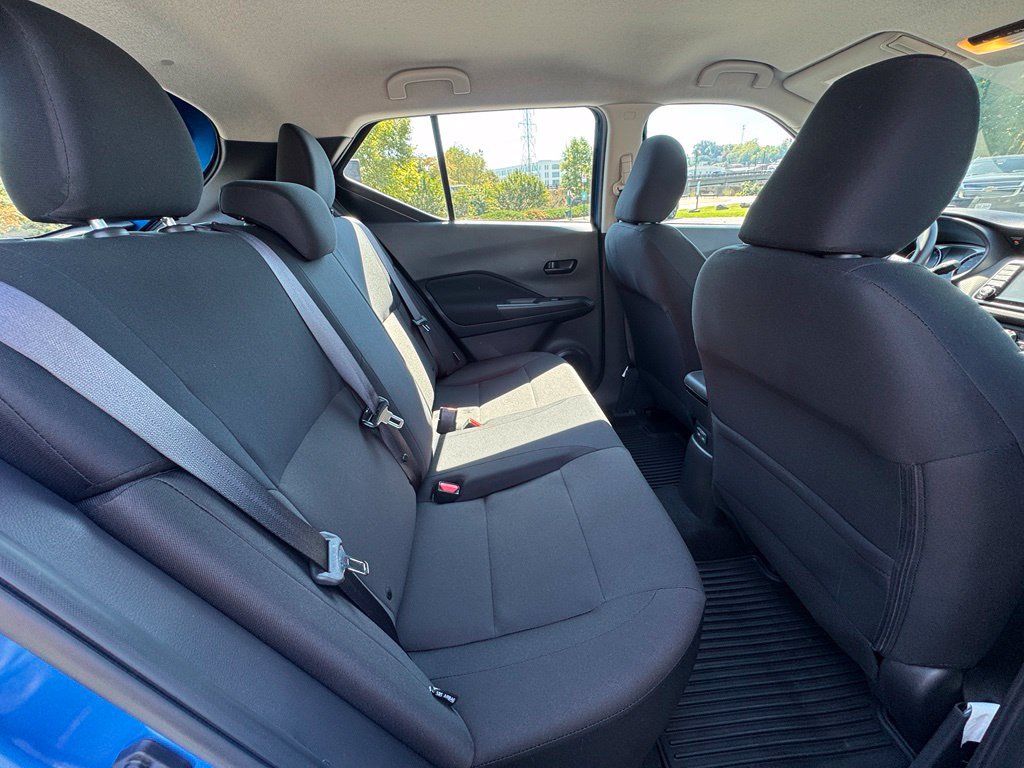 Certified 2025 Nissan Kicks Play S FWD image 12