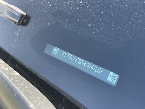 Certified 2024 Chevrolet Trax LS FWD image 11