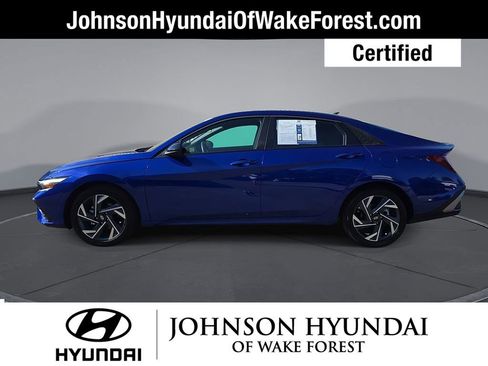 Certified 2025 Hyundai Elantra Sport w/ Cargo Package FWD image 16