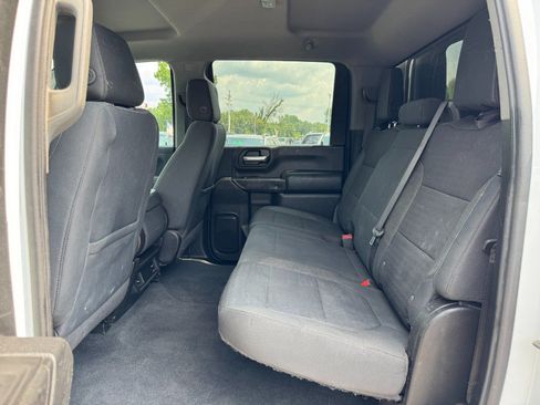 Used 2020 Chevrolet Silverado 2500 LT AWD/4WD image 16