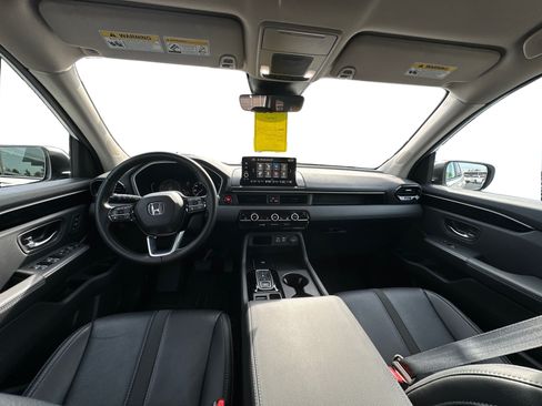 Used 2025 Honda Pilot EX-L image 12