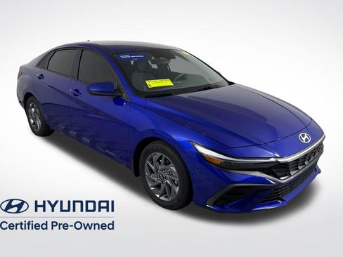 Certified 2024 Hyundai Elantra SEL FWD image 1