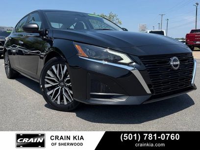 Used 2025 Nissan Altima 2.5 SV