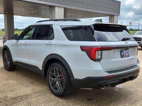 New 2026 Ford Explorer ST w/ Sun And Sound Package AWD/4WD image 23