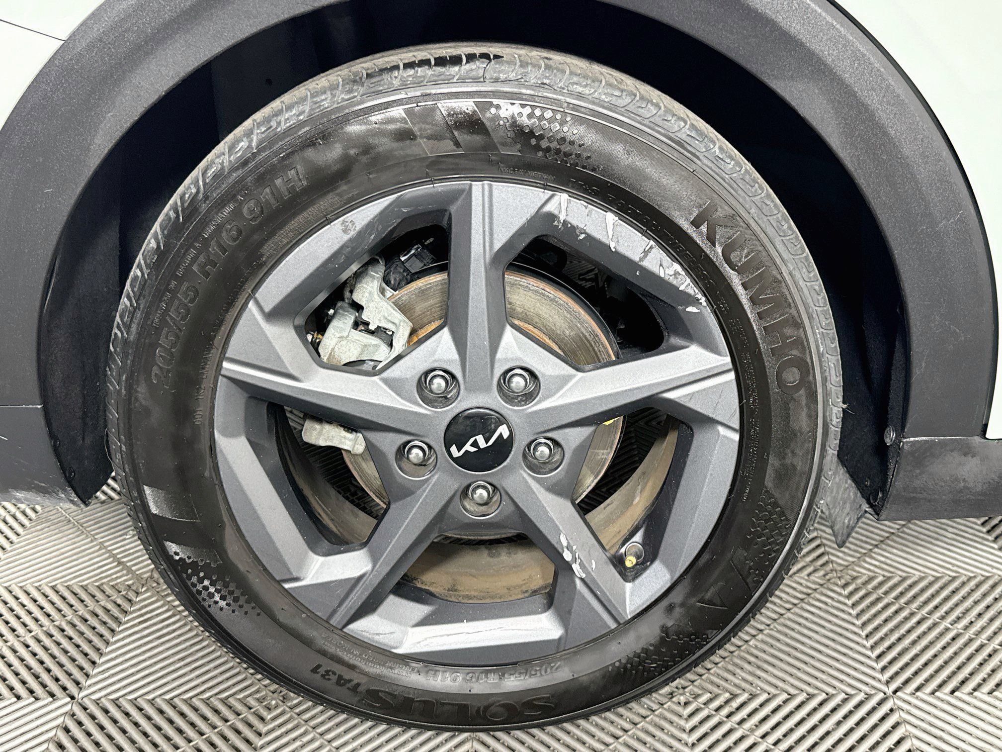 Used 2025 Kia K4 FWD image 31