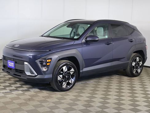 Used 2024 Hyundai Kona SEL w/ Convenience Package AWD/4WD image 8