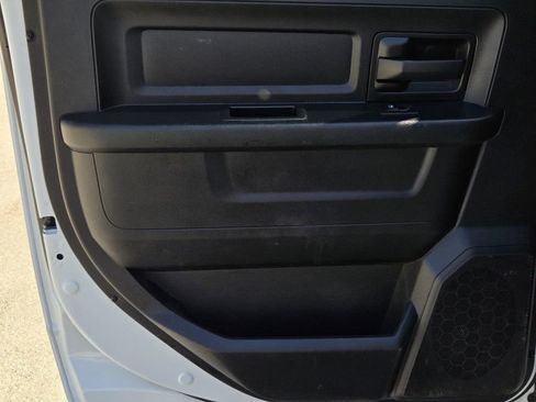 Used 2023 RAM 3500 Tradesman w/ Chrome Appearance Group image 10