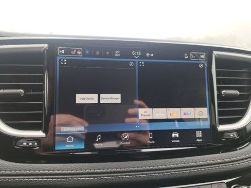 New 2026 Chrysler Pacifica Select image 23