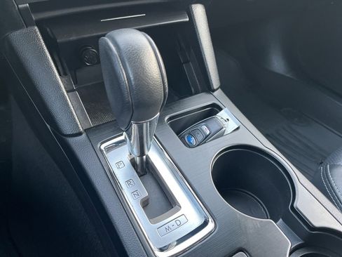 Used 2016 Subaru Outback 3.6R Limited image 20