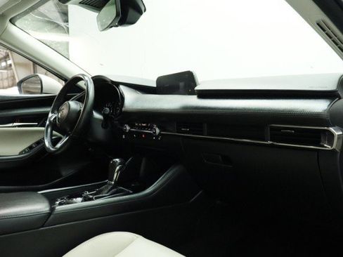 Used 2024 MAZDA MAZDA3 s FWD image 21