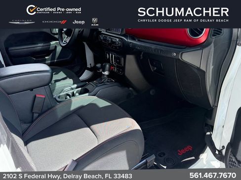 Used 2023 Jeep Wrangler Rubicon AWD/4WD image 15