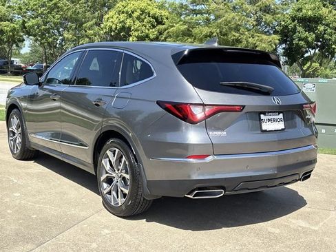 Used 2023 Acura MDX FWD w/ Technology Package image 9