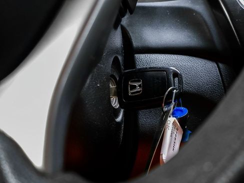 Used 2015 Honda Civic SE image 28