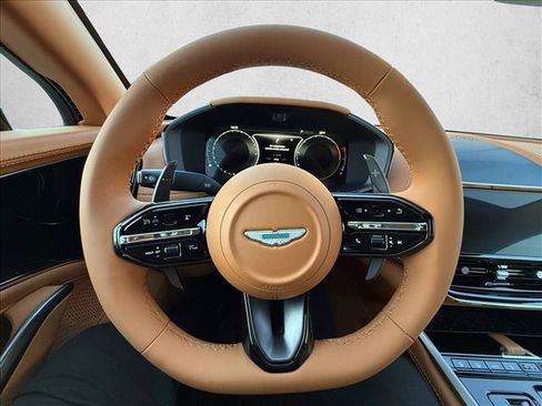 Used 2026 Aston Martin DBX 707 AWD/4WD image 18