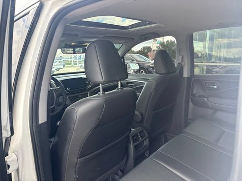 Used 2023 Honda Ridgeline RTL-E image 39