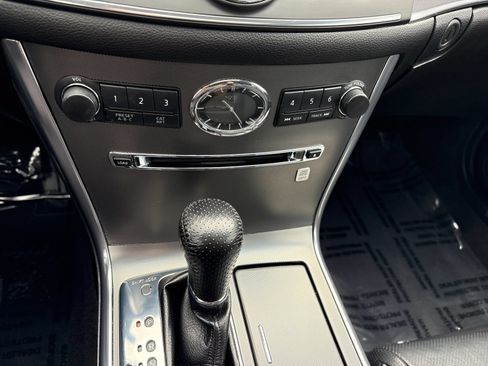 Used 2007 INFINITI M35 w/ Technology Pkg RWD image 18