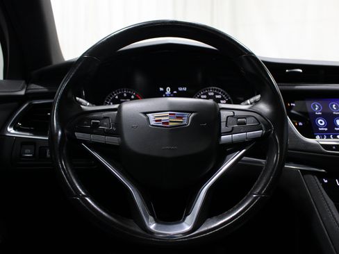 Certified 2023 Cadillac XT6 Luxury FWD image 13