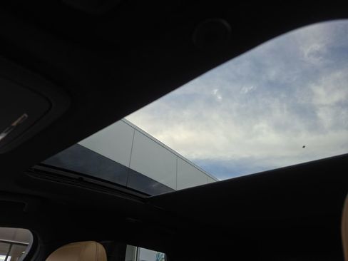 Used 2020 Lincoln Corsair Reserve image 23