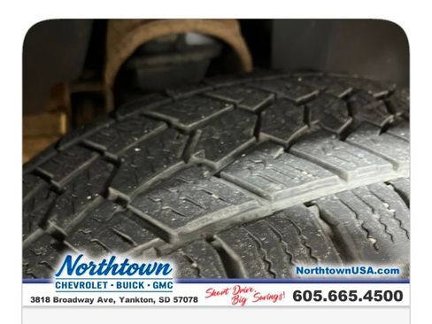 Used 2013 GMC Sierra 1500 SLE w/ Power Tech Package image 34