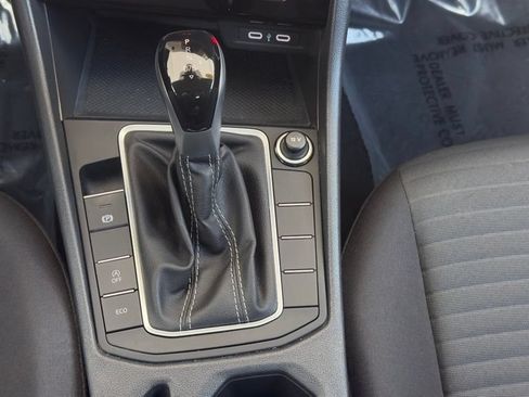 Used 2025 Volkswagen Jetta S FWD image 23